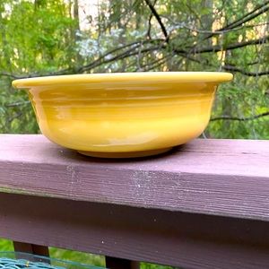 Yellow Homer Laughlin Genuine Fiesta-ware Bowl